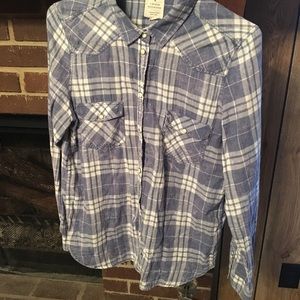 American Eagle button up